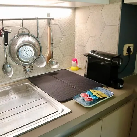 A Due Passi Dal Centro & Parcheggio Gratuito Apartamento