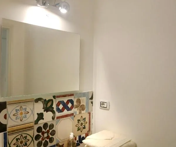 A Due Passi Dal Centro & Parcheggio Gratuito Apartment